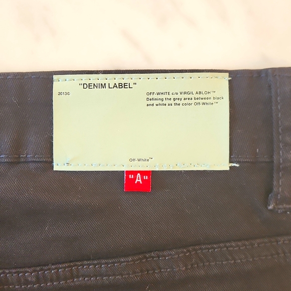 Off White/ Virgil Abloh Jeans - Picture 8 of 9
